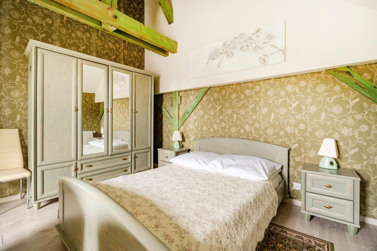 Hotel Pod Zamkiem Olsztyn  Dış mekan fotoğraf