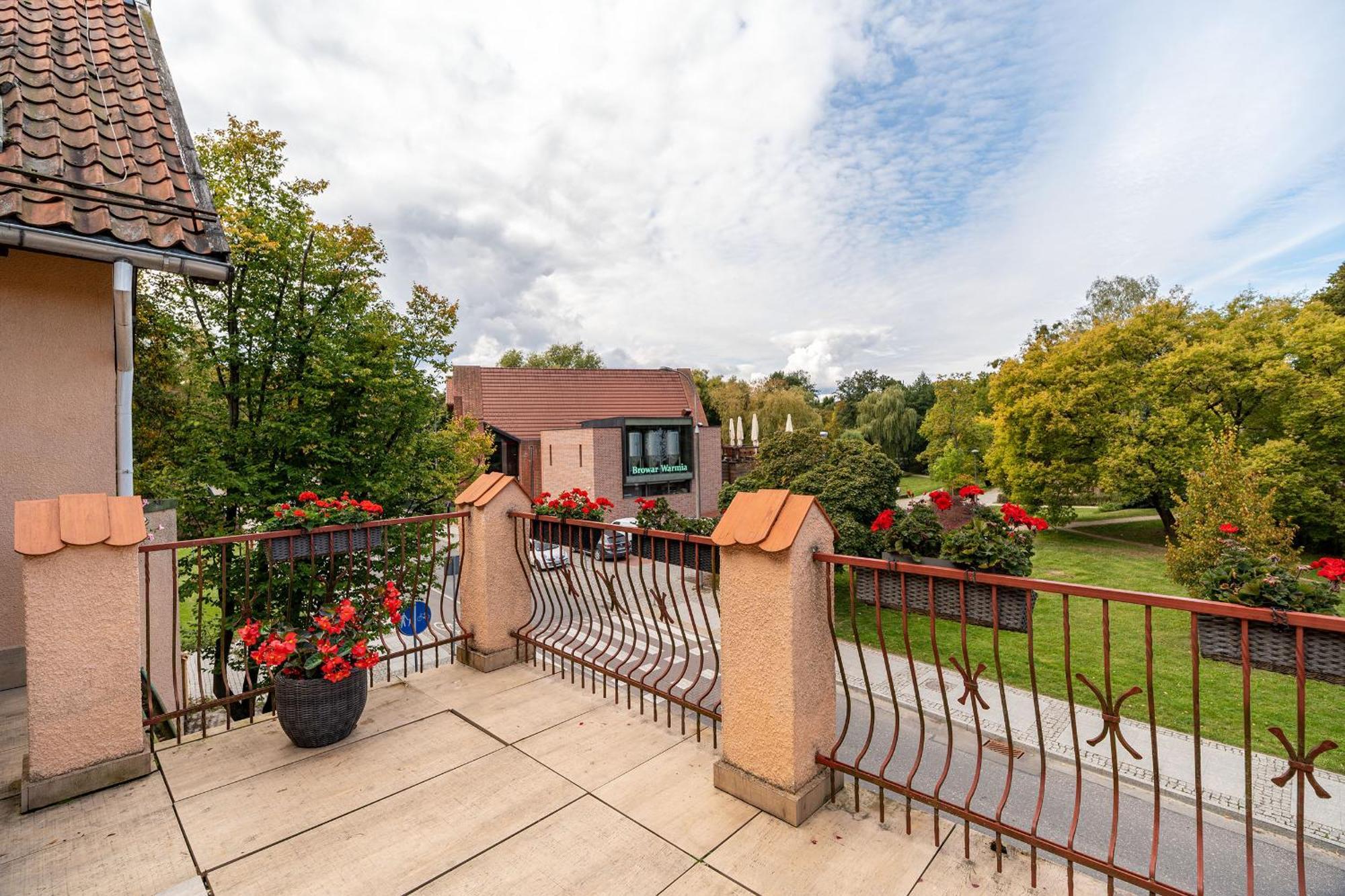 Hotel Pod Zamkiem Olsztyn  Dış mekan fotoğraf