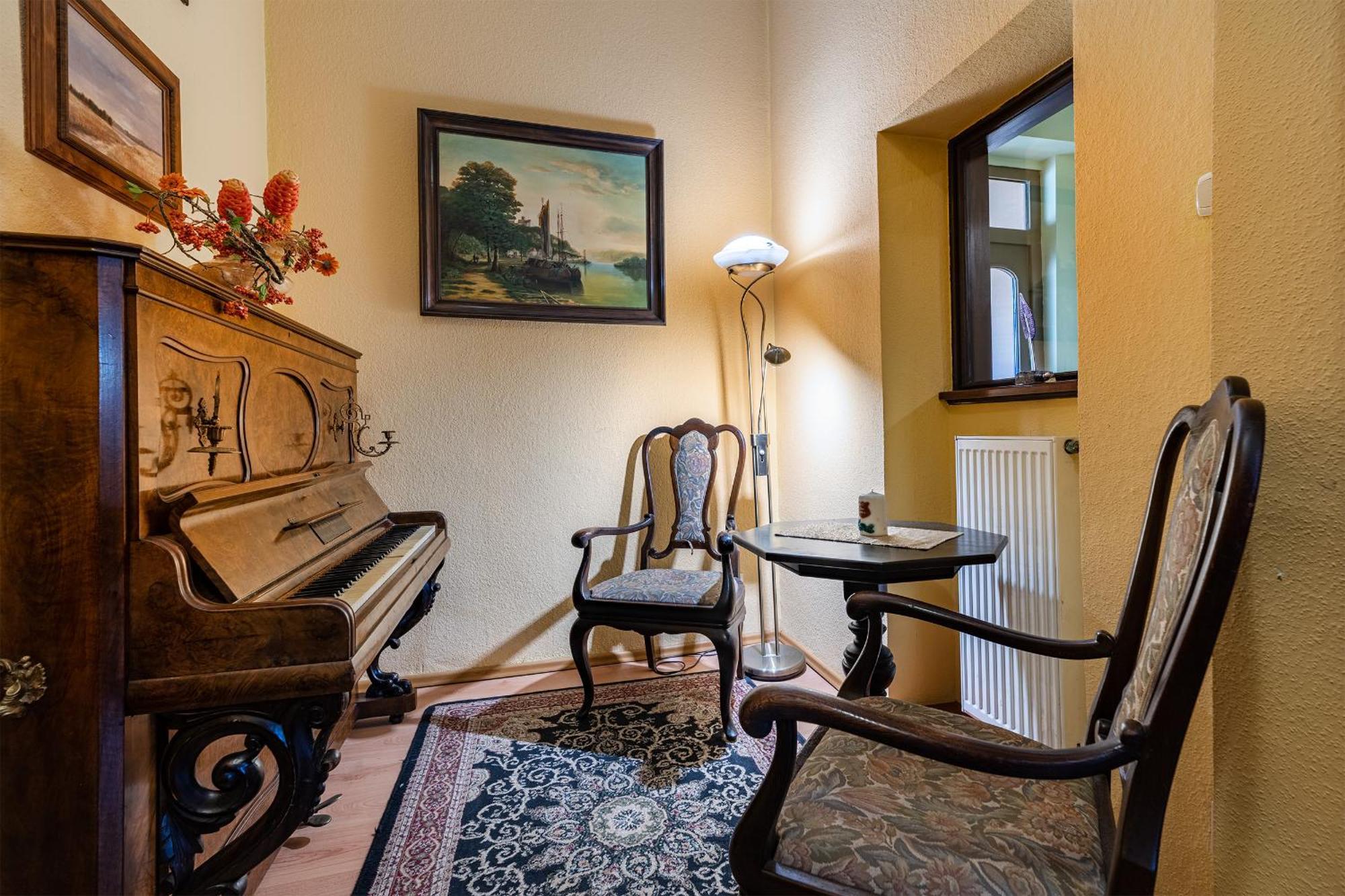 Hotel Pod Zamkiem Olsztyn  Dış mekan fotoğraf